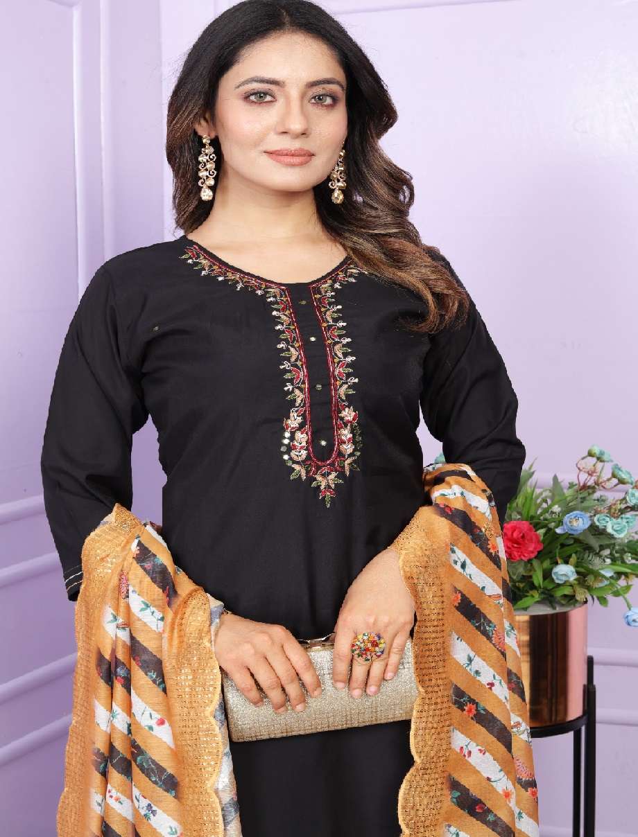 Code - GC2042 By Ready Wear